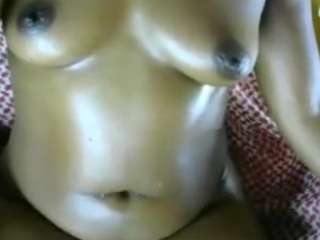 EmilyElla fully nude on Live Sex Chat