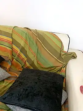 EvaLoReCouple nude on webcam for live sex chat