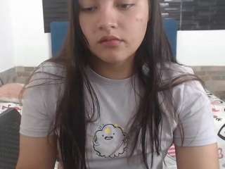 hannyyee fully nude on Live Sex Chat