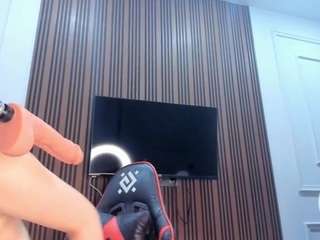 sophiasquirtits fully nude on Live Sex Chat