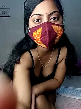 soumiluv nude on webcam for live sex chat