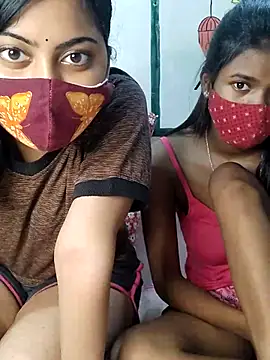 swallowgirlz nude on webcam for live sex chat