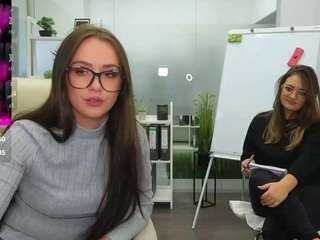 XDoubleTrouble fully nude on Live Sex Chat