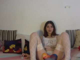 CuteSteffy fully nude on Live Sex Chat