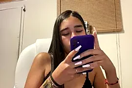 Im_samantha_ nude on webcam for live sex chat