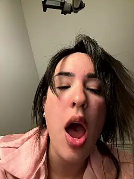 Nokitten nude on webcam for live sex chat