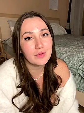 NotShyShow nude on webcam for live sex chat
