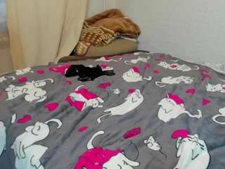 Shadow-Dance fully nude on Live Sex Chat