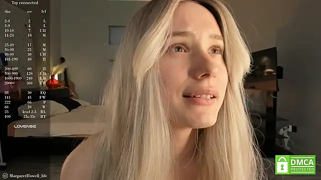 MaryWeberc nude on webcam for live sex chat