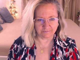 Arony fully nude on Live Sex Chat