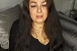 Britishbella nude on webcam for live sex chat
