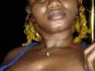 Lissamike fully nude on Live Sex Chat
