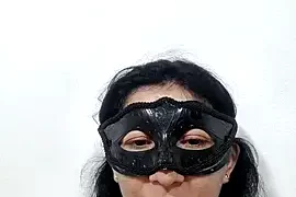 Mature-Mom nude on webcam for live sex chat