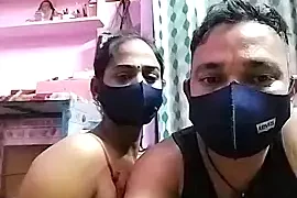 sweety_telugu_couple2027 nude on webcam for live sex chat