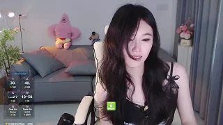 YiJin-a nude on webcam for live sex chat