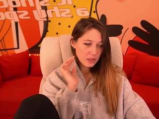 DreamyLinaa fully nude on Live Sex Chat