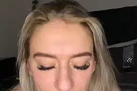 Irishivyxx nude on webcam for live sex chat