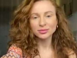 KristinaSun fully nude on Live Sex Chat