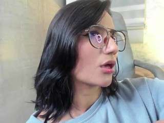 M A R T I N A fully nude on Live Sex Chat