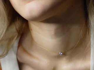 MonaGross fully nude on Live Sex Chat