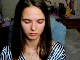 ArieLIa fully nude on Live Sex Chat