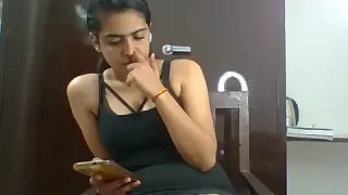 Loveuu-queen nude on webcam for live sex chat
