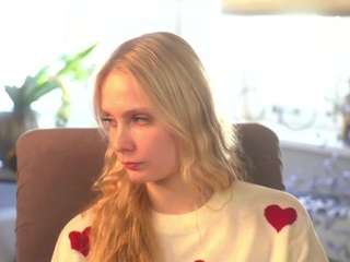 MeghanDensford fully nude on Live Sex Chat