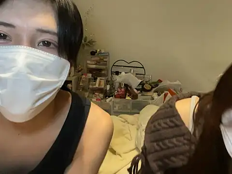 yuura_yura nude on webcam for live sex chat