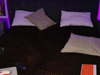 KarolinaLilian fully nude on Live Sex Chat