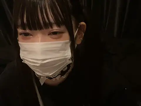 miru_xx nude on webcam for live sex chat
