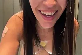 BelleLouiseVp nude on webcam for live sex chat
