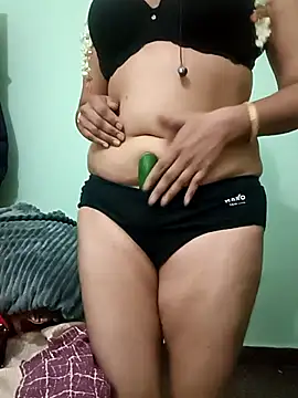 Charu33 nude on webcam for live sex chat
