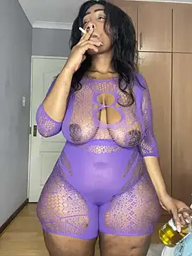 HugeMassiveBooty nude on webcam for live sex chat