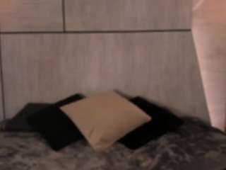 lupehikari fully nude on Live Sex Chat