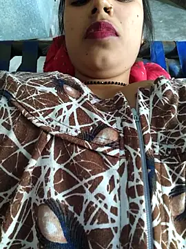 Ruhihoty12 nude on webcam for live sex chat