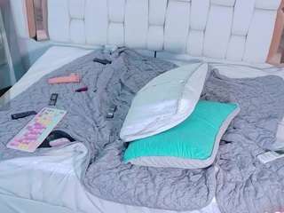Sweetebonygiirl fully nude on Live Sex Chat