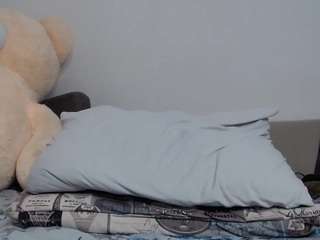 WowBlonde fully nude on Live Sex Chat