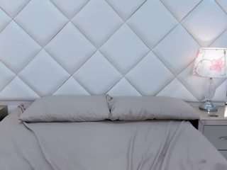 Azahaaraa fully nude on Live Sex Chat