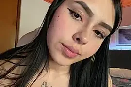 Scarlet_pinkk nude on webcam for live sex chat