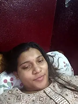 TheViralCouple nude on webcam for live sex chat