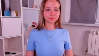 AccaGravley fully nude on Live Sex Chat
