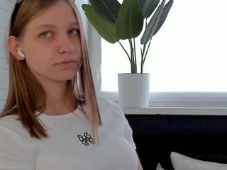 ArleighHammond fully nude on Live Sex Chat
