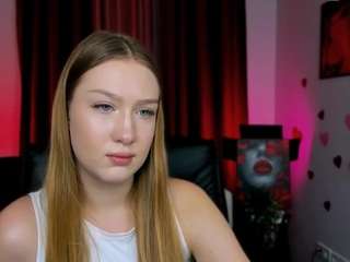 evi-angel fully nude on Live Sex Chat