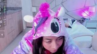 July-Adams fully nude on Live Sex Chat