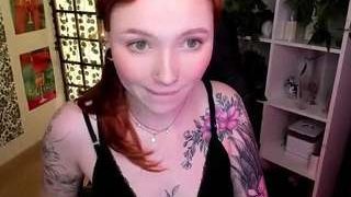 MayaLight fully nude on Live Sex Chat