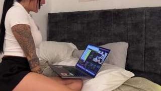 lau-dj fully nude on Live Sex Chat