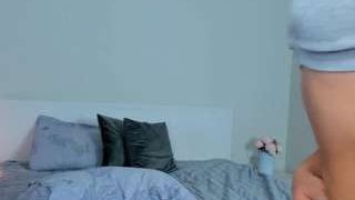 little_miracle19 fully nude on Live Sex Chat