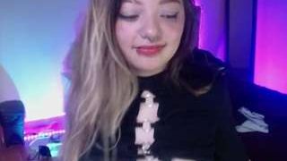 MarianaRousse18 fully nude on Live Sex Chat