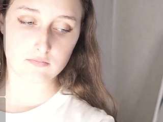 RosalindaAeillo fully nude on Live Sex Chat