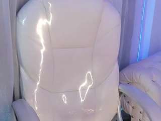 Sabriin-Miller fully nude on Live Sex Chat